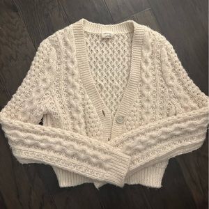 Aritzia cardigan super cute and comfy